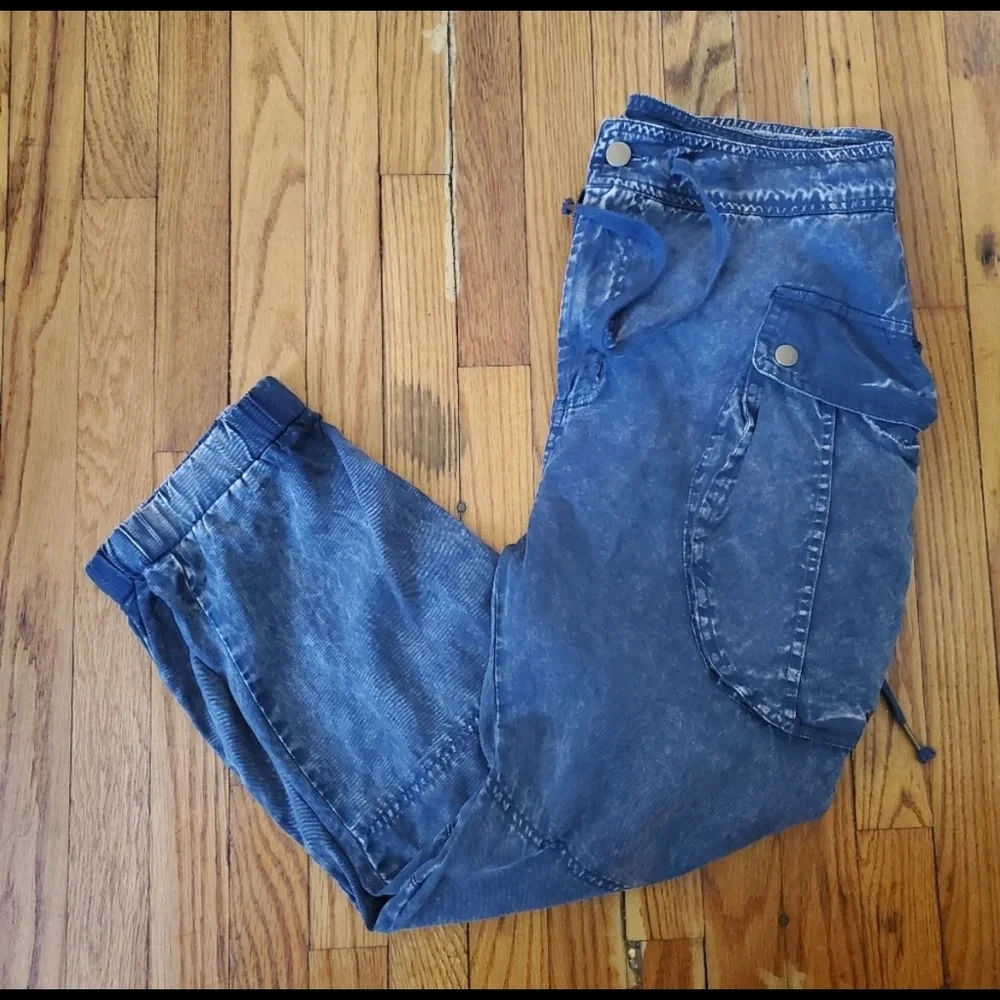 Young Fabulous and broke Acidwash Jogger - Picture 2 of 3